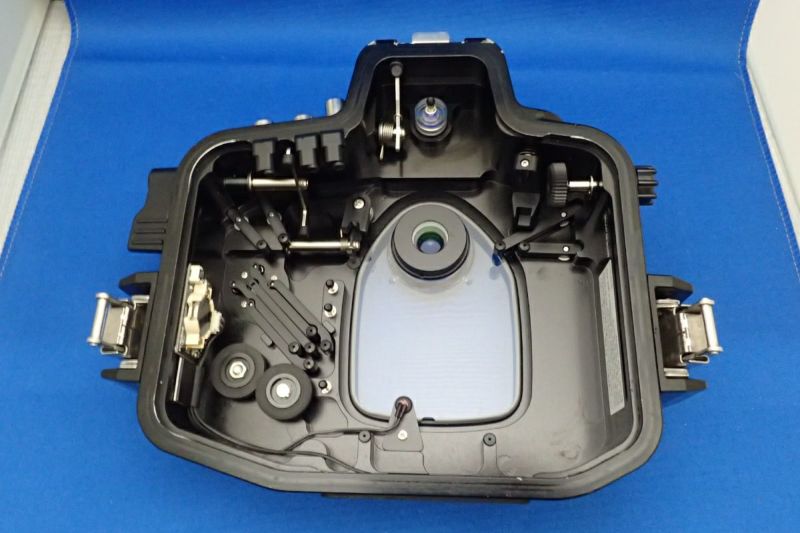 中古Bランク【シーアンドシー / SEA&SEA】キヤノン EOS 70D専用水中ハウジング MDX-70D