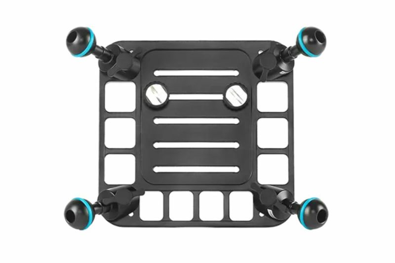 ノーティカム（Nauticam）NA ユニバーサルクアドラポッドプレート #21517-2