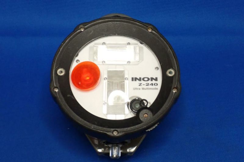 中古Bランク【イノン / INON】水中ストロボ Z-240 Type4-2
