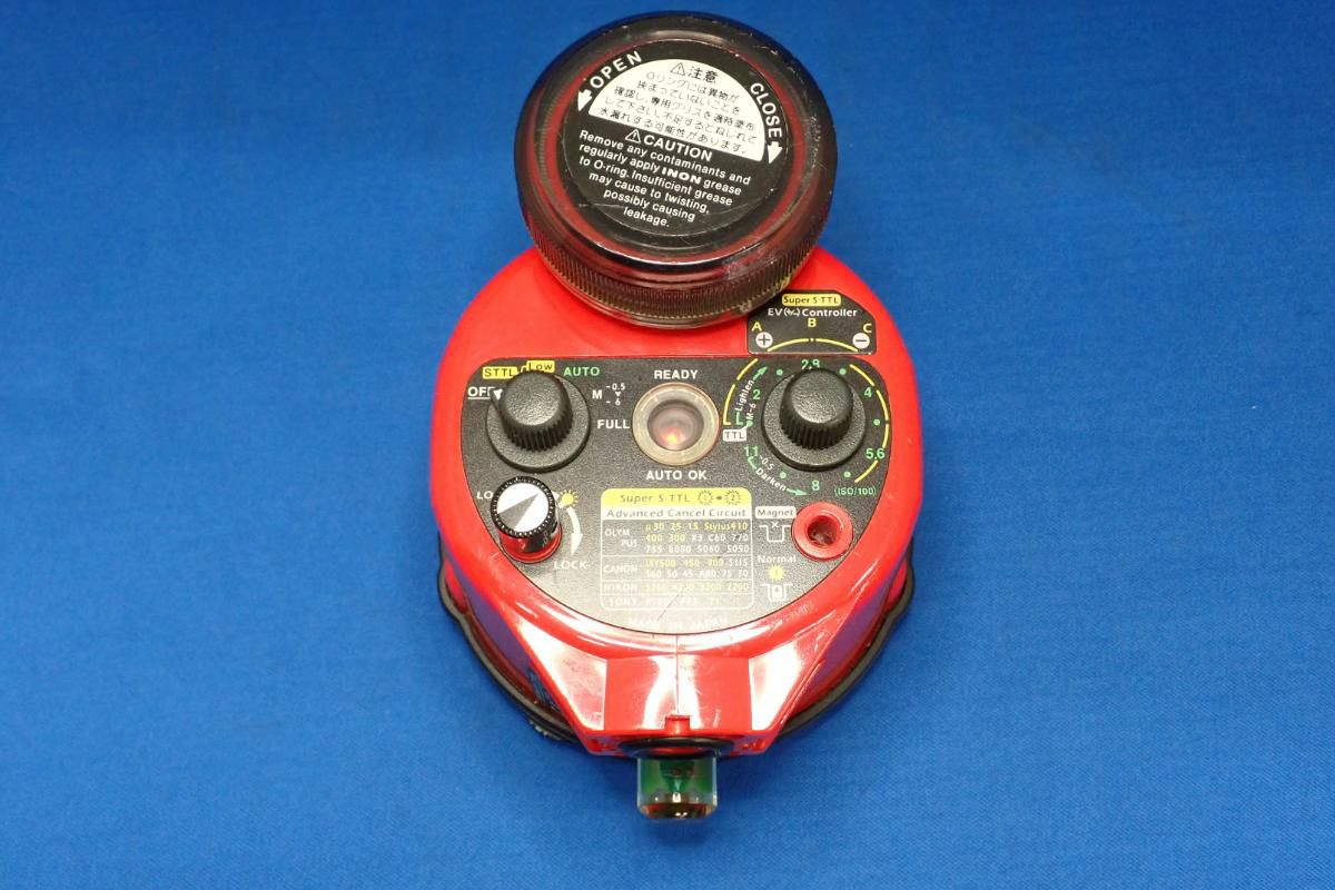 中古Bランク【イノン / INON】水中ストロボ D-2000 Type2-2