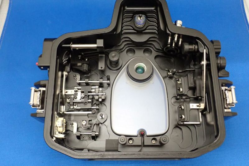 中古Aランク【シーアンドシー / SEA&SEA】水中ハウジング MDX-D500 #06179 + 光コンバーターN1 #50126-5