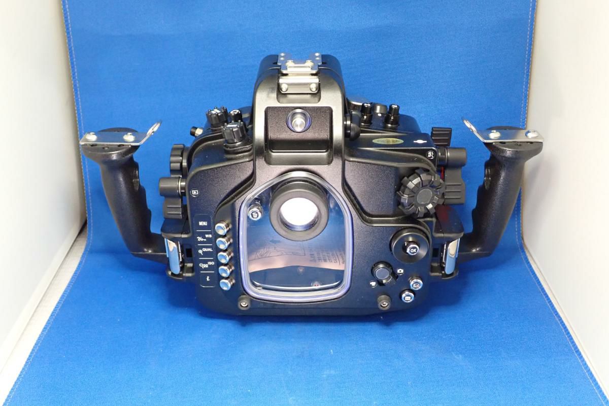 未使用品【シーアンドシー / SEA&SEA】水中ハウジング MDX-D7100 / D7200-2