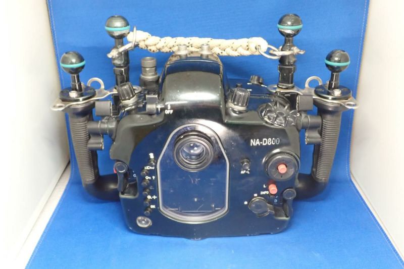 中古Bランク【ノーティカム / Nauticam】水中ハウジング NA-D800D810改 + M10ボールジョイントランヤードセット付き-2
