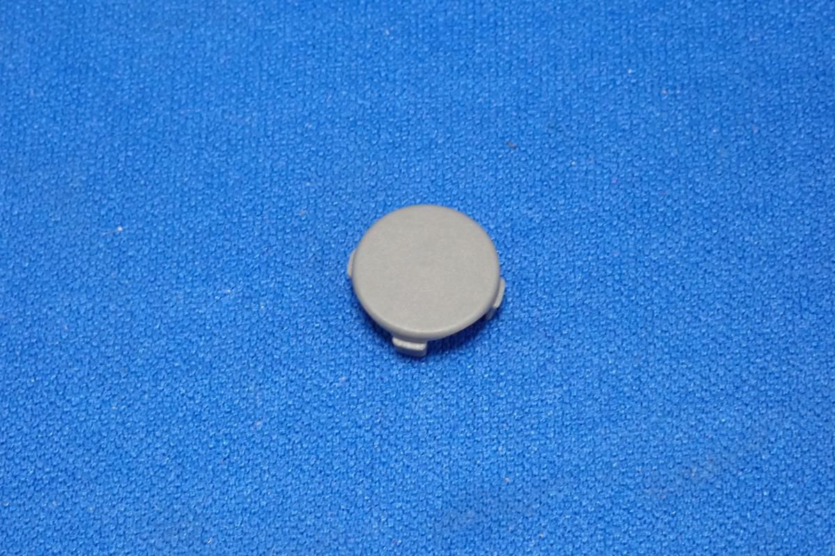 ノーティカム（Nauticam）部品 / NAハウジングロック化粧板(グレーの丸蓋)　-1