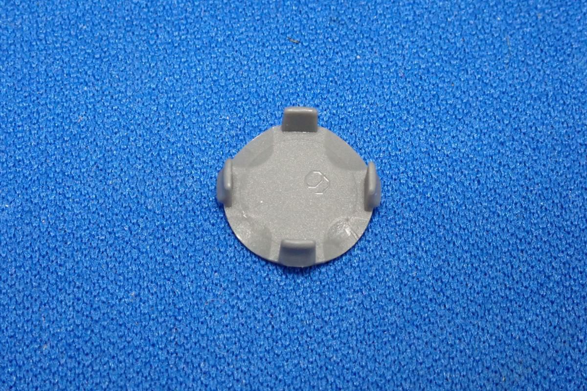 ノーティカム（Nauticam）部品 / NAハウジングロック化粧板(グレーの丸蓋)　-2