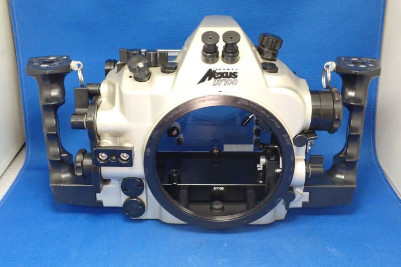 中古Aランク【アンティス / Anthis】水中ハウジング Nexus D7100/D7200 TypeF光 M6マウント-1