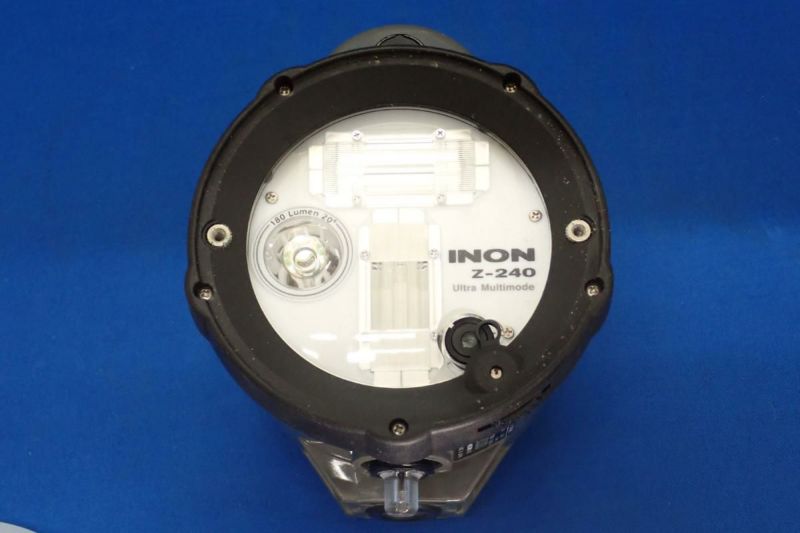 中古Aランク【イノン / INON】水中ストロボ Z-240 Type4-4