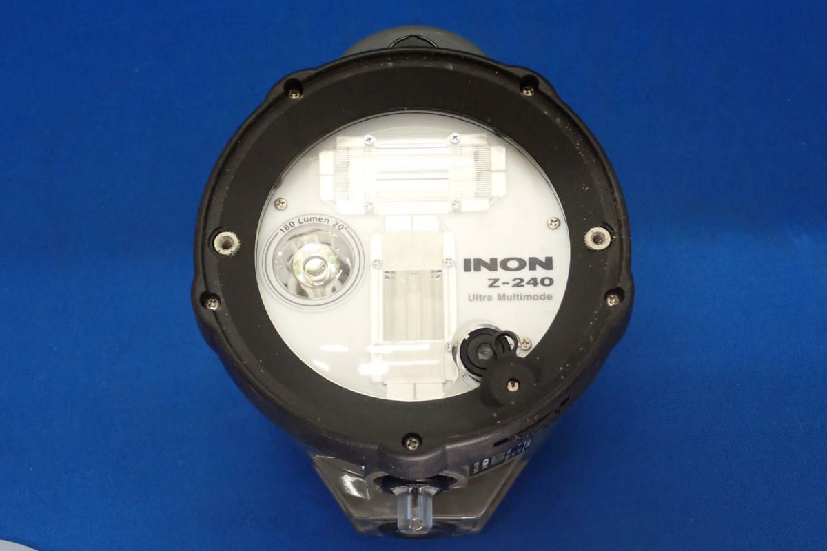 中古Aランク【イノン / INON】水中ストロボ Z-240 Type4-4