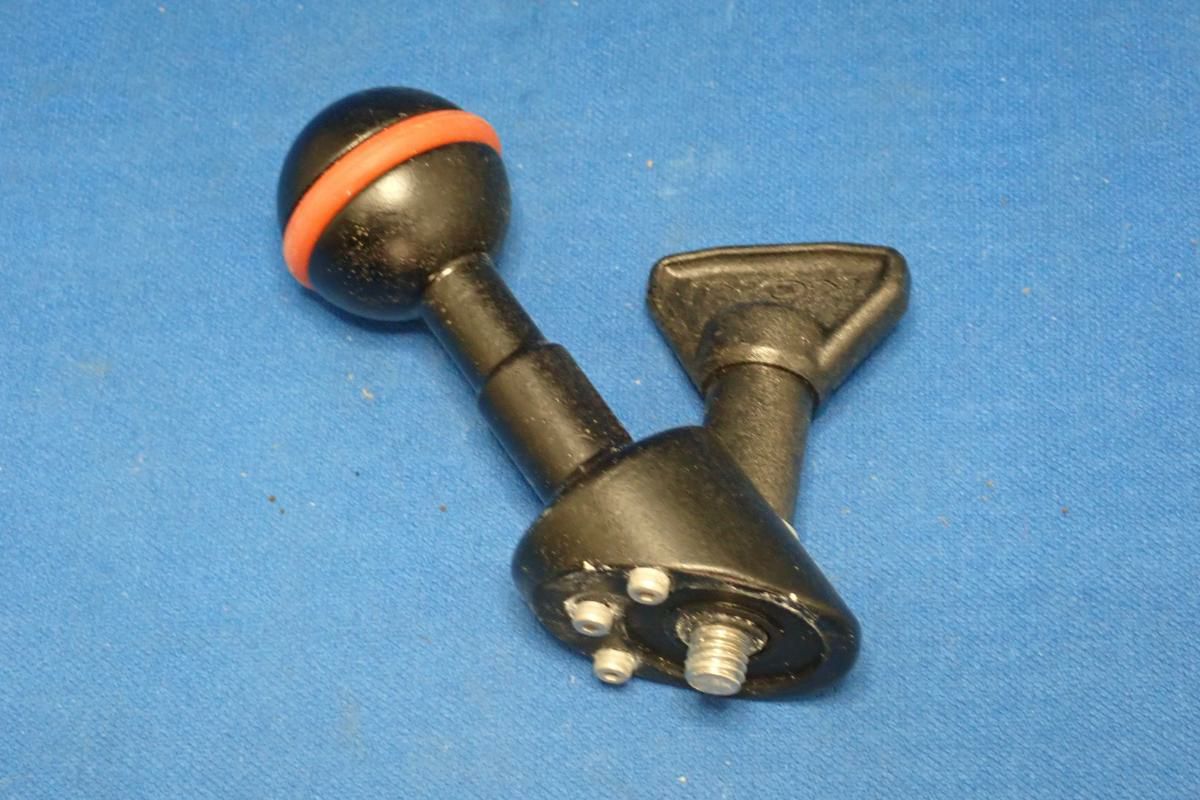 中古Aランク【イノン / INON】ZアダプターII-1