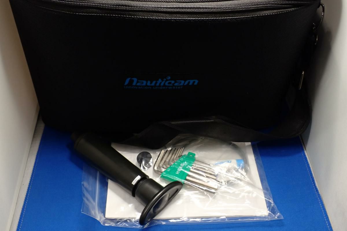 中古Aランク【ノーティカム / Nauticam】水中ハウジング NA Z7V(Z7 / Z6用) + バキュームバルブ + TTLコンバーター-5