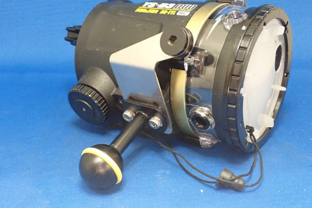 中古Aランク【シーアンドシー / SEA&SEA】水中ストロボ YS-D3 Duo GOLD #03129-3