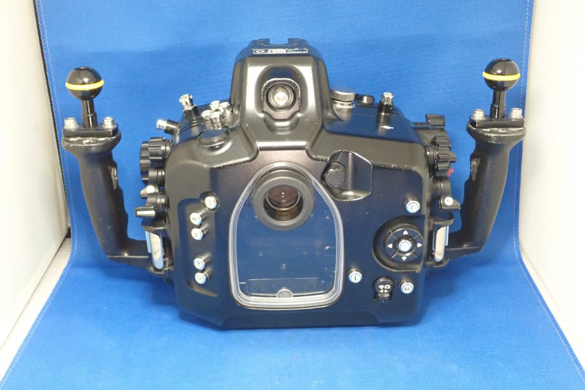 中古Aランク【シーアンドシー / SEA&SEA】水中ハウジング MDX-D500 + 光コンバーターN1-2